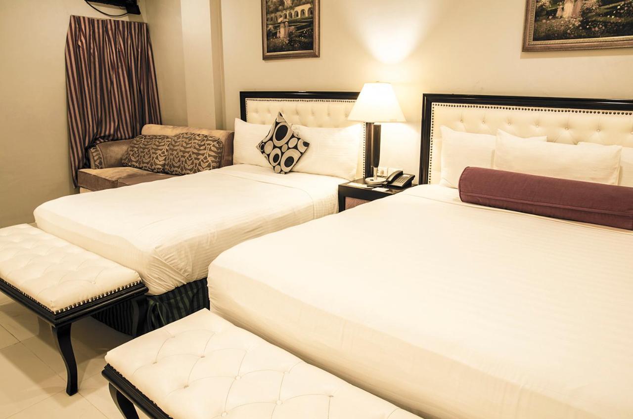 Dreamwave Hotel Ilagan Bagian luar foto